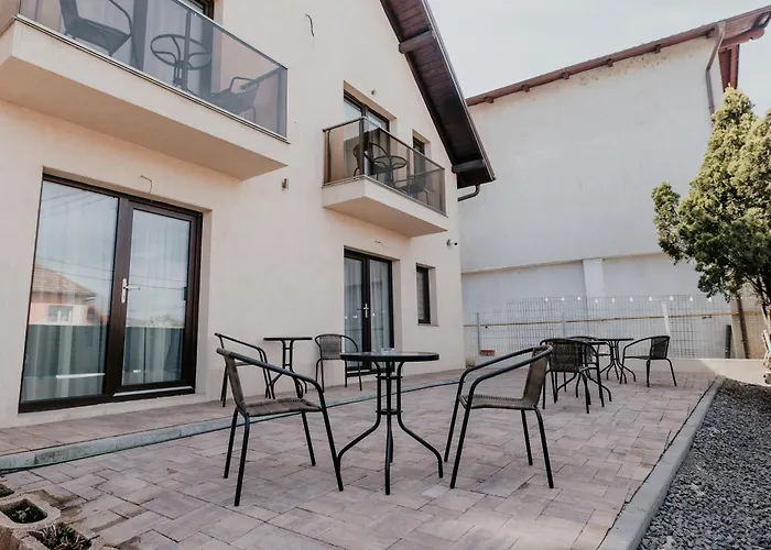 Plevnei1 Apartment 4*